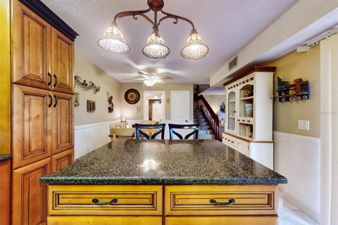 Townhouse in New Smyrna Beach, Florida 3 bedrooms, 161.28 sq.m. № 2299470 - photo 5