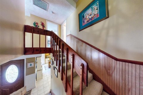 Townhouse in New Smyrna Beach, Florida 3 bedrooms, 161.28 sq.m. № 2299470 - photo 20
