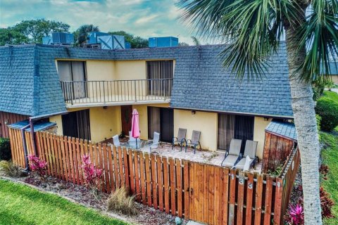 Touwnhouse à New Smyrna Beach, Floride 3 chambres, 161.28 m2 № 2299470