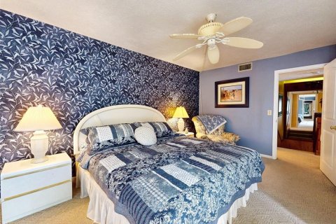 Townhouse in New Smyrna Beach, Florida 3 bedrooms, 161.28 sq.m. № 2299470 - photo 29