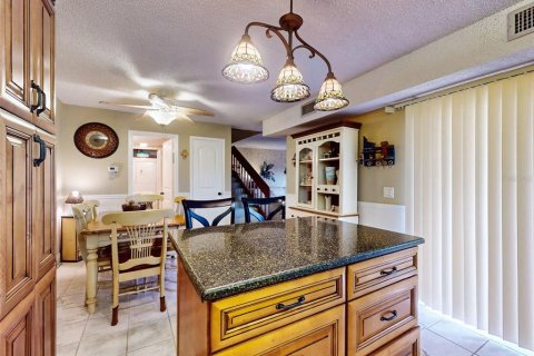 Townhouse in New Smyrna Beach, Florida 3 bedrooms, 161.28 sq.m. № 2299470 - photo 7