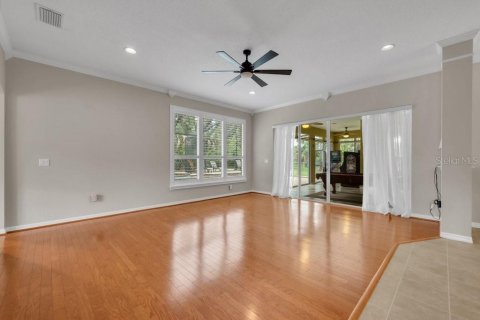 House in Fish Hawk, Florida 4 bedrooms, 408.77 sq.m. № 2152225 - photo 19