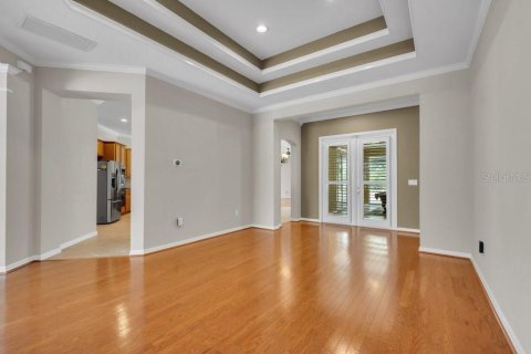 House in Fish Hawk, Florida 4 bedrooms, 408.77 sq.m. № 2152225 - photo 9