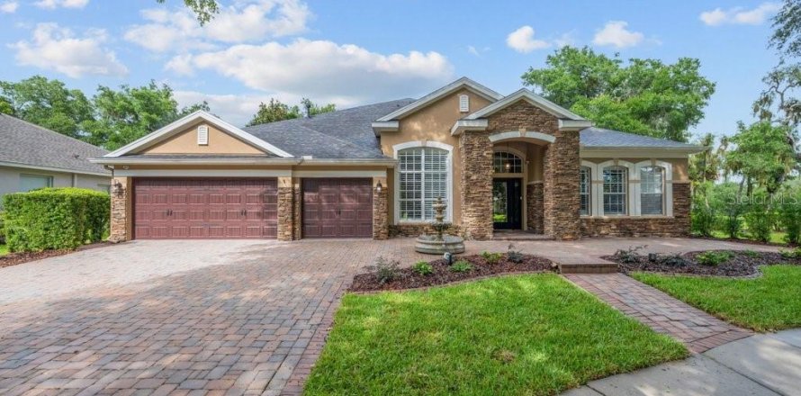 House in Fish Hawk, Florida 4 bedrooms, 408.77 sq.m. № 2152225