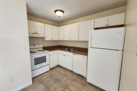 Apartment in Gainesville, Florida 2 bedrooms, 77.76 sq.m. № 2234465 - photo 9
