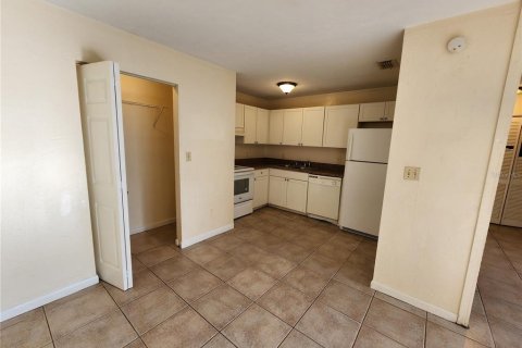 Apartment in Gainesville, Florida 2 bedrooms, 77.76 sq.m. № 2234465 - photo 6