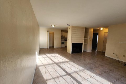 Apartment in Gainesville, Florida 2 bedrooms, 77.76 sq.m. № 2234465 - photo 4