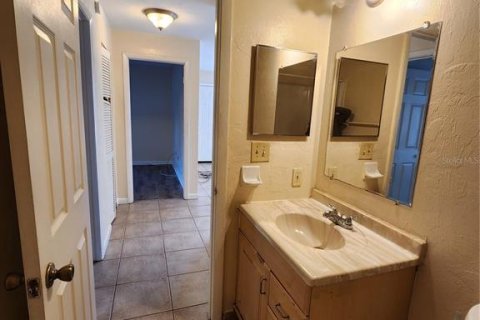 Apartment in Gainesville, Florida 2 bedrooms, 77.76 sq.m. № 2234465 - photo 22