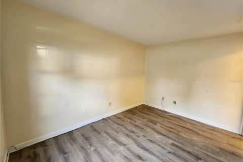 Apartment in Gainesville, Florida 2 bedrooms, 77.76 sq.m. № 2234465 - photo 19