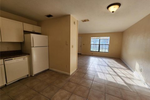 Apartment in Gainesville, Florida 2 bedrooms, 77.76 sq.m. № 2234465 - photo 12