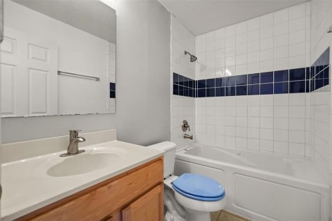 Villa ou maison à vendre à Mascotte, Floride: 4 chambres, 290.23 m2 № 2355866 - photo 16