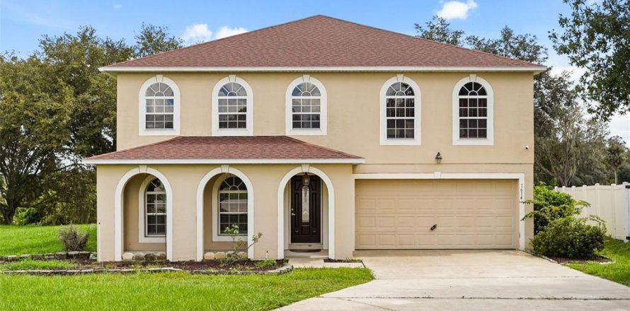 Villa ou maison à Mascotte, Floride 4 chambres, 290.23 m2 № 2355866