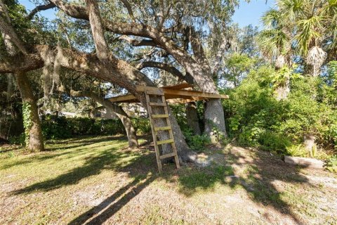 House in Hudson, Florida 3 bedrooms, 172.24 sq.m. № 2418819 - photo 30
