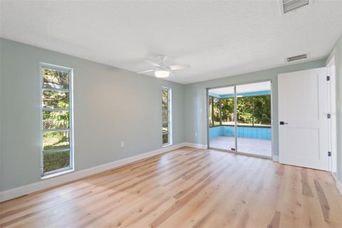 House in Hudson, Florida 3 bedrooms, 172.24 sq.m. № 2418819 - photo 24