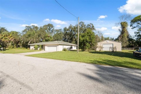 House in Hudson, Florida 3 bedrooms, 172.24 sq.m. № 2418819 - photo 3