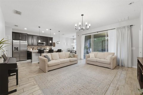 Villa ou maison à vendre à Davenport, Floride: 3 chambres, 142.6 m2 № 2148509 - photo 5