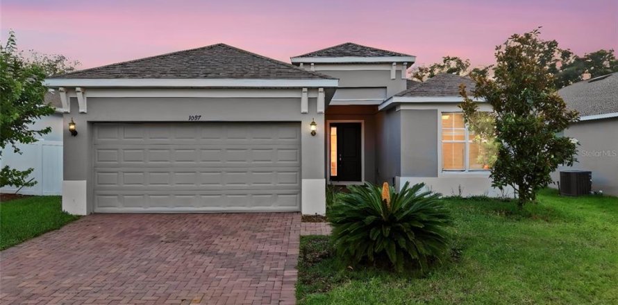 Villa ou maison à Davenport, Floride 3 chambres, 142.6 m2 № 2148509