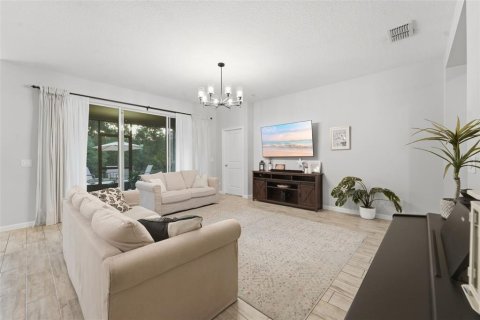 Villa ou maison à vendre à Davenport, Floride: 3 chambres, 142.6 m2 № 2148509 - photo 8