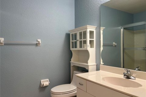 Condo in North Port, Florida, 2 bedrooms № 2148474 - photo 24