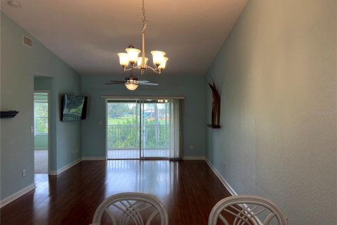 Condo in North Port, Florida, 2 bedrooms № 2148474 - photo 10