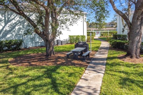 Condo in North Port, Florida, 2 bedrooms № 2148474 - photo 29