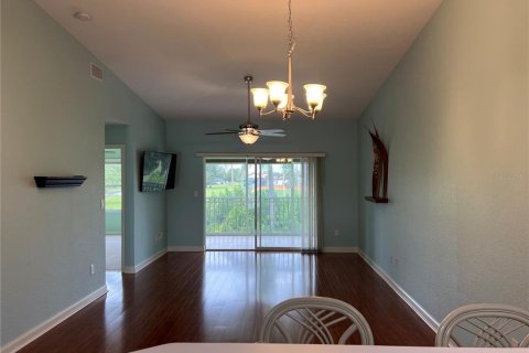 Condo in North Port, Florida, 2 bedrooms № 2148474 - photo 8