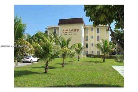 Condo à North Miami, Floride, 2 chambres  № 2089240
