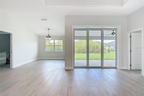 Купить виллу или дом в Порт-Шарлотт, Флорида 9 комнат, 151.62м2, № 2123609 - фото 7