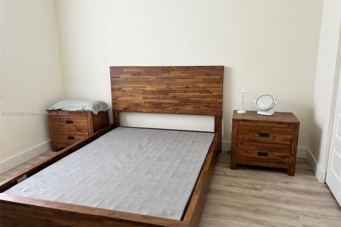 Купить кондоминиум в Дорал, Флорида 2 спальни, 89.56м2, № 1766429 - фото 11