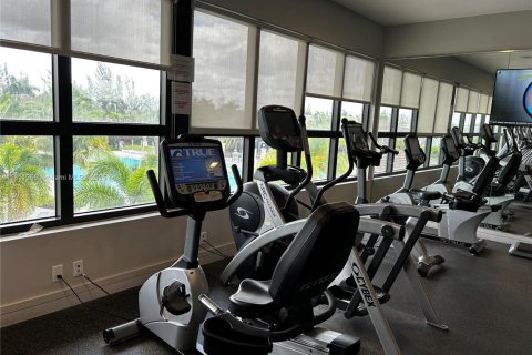 Купить кондоминиум в Дорал, Флорида 2 спальни, 89.56м2, № 1766429 - фото 26