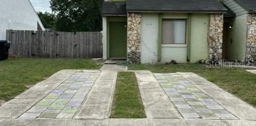 Townhouse in Orlando, Florida 2 bedrooms, 98.1 sq.m. № 2224828