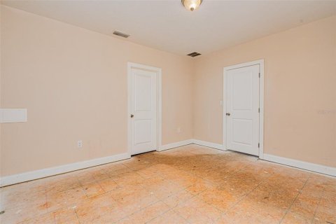 Casa en venta en DeLand, Florida, 4 dormitorios, 336.12 m2 № 1824508 - foto 28
