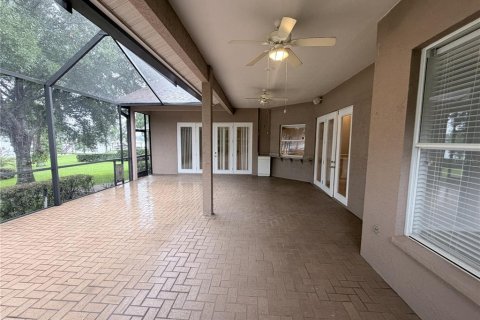 Villa ou maison à vendre à Land O' Lakes, Floride: 4 chambres, 251.3 m2 № 2273138 - photo 17