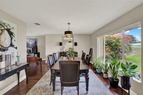 Villa ou maison à vendre à Kissimmee, Floride: 3 chambres, 153.85 m2 № 1795334 - photo 5