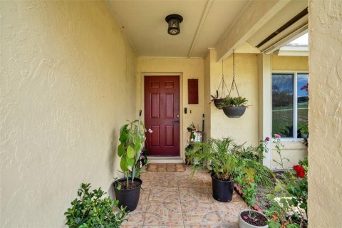 Villa ou maison à vendre à Kissimmee, Floride: 3 chambres, 153.85 m2 № 1795334 - photo 3