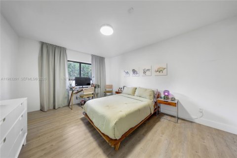 Купить виллу или дом в Майами-Шорс, Флорида 3 спальни, 182.55м2, № 2047740 - фото 14