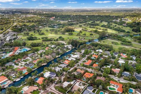 Купить виллу или дом в Майами-Шорс, Флорида 3 спальни, 182.55м2, № 2047740 - фото 3