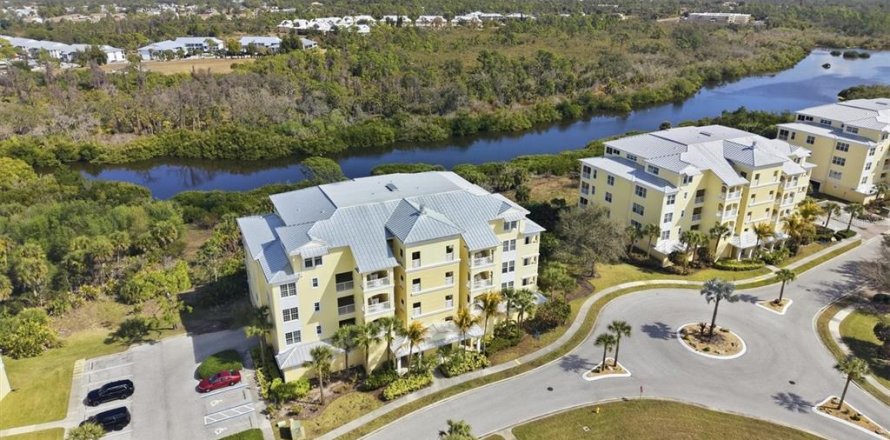 Condo à Englewood, Floride, 3 chambres  № 2145631