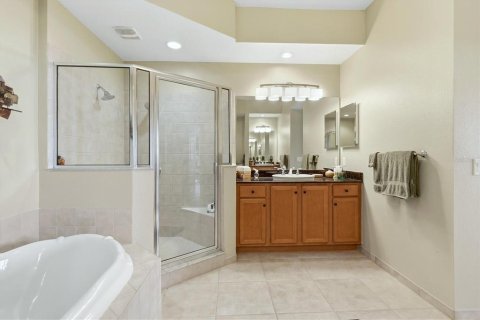 Copropriété à vendre à Englewood, Floride: 3 chambres, 185.71 m2 № 2145631 - photo 21