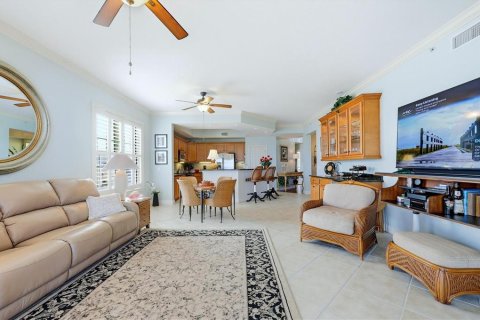 Copropriété à vendre à Englewood, Floride: 3 chambres, 185.71 m2 № 2145631 - photo 7