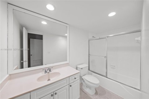 Купить кондоминиум в Санни-Айлс-Бич, Флорида 1 спальня, 93.37м2, № 2025713 - фото 12