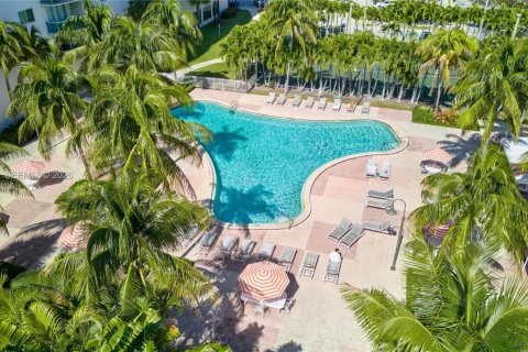 Купить кондоминиум в Санни-Айлс-Бич, Флорида 1 спальня, 93.37м2, № 2025713 - фото 25