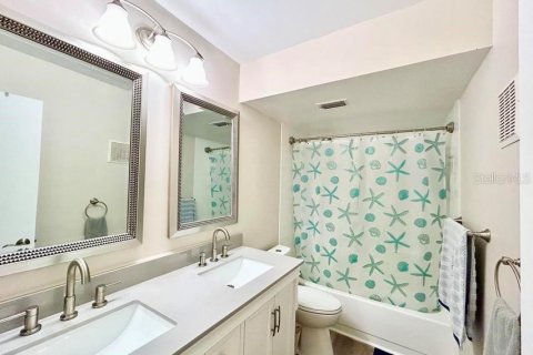 Condo in Ormond Beach, Florida, 3 bedrooms № 2388973 - photo 14