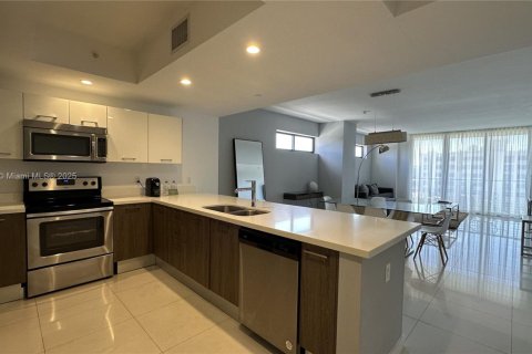 Condo à Bay Harbor Islands, Floride, 2 chambres  № 2020521