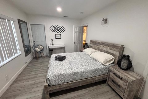 Apartment in Fort Lauderdale, Florida 2 bedrooms, 74.32 sq.m. № 2392263 - photo 3