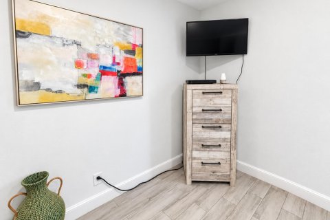 Apartment in Fort Lauderdale, Florida 2 bedrooms, 74.32 sq.m. № 2392263 - photo 7
