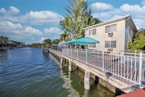 Condominio en alquiler en Miami Beach, Florida, 1 dormitorio, 46.45 m2 № 1926720 - foto 23