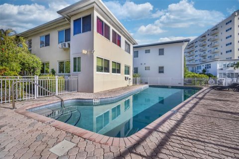 Condominio en alquiler en Miami Beach, Florida, 1 dormitorio, 46.45 m2 № 1926720 - foto 17