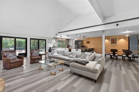 Casa en venta en Wesley Chapel, Florida, 4 dormitorios, 278.52 m2 № 2097555 - foto 16