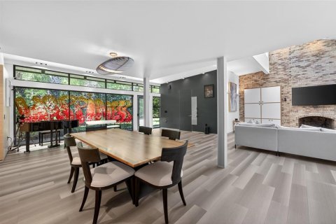 Casa en venta en Wesley Chapel, Florida, 4 dormitorios, 278.52 m2 № 2097555 - foto 2